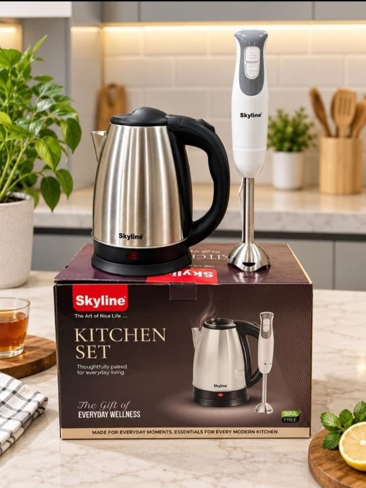 Skyline kettle and hand blender set.